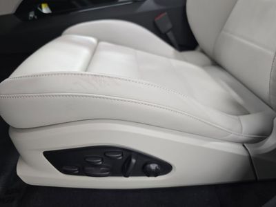 2026 Porsche Macan Electric - Photo 23