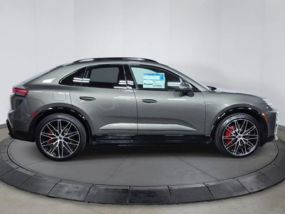 2026 Porsche Macan Electric - Photo 8