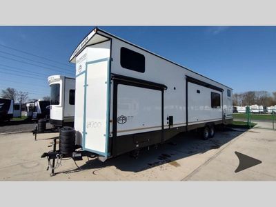 2025 Forest River RV Wildwood Grand Lodge - Photo 2