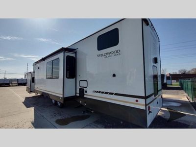 2025 Forest River RV Wildwood Grand Lodge - Photo 10