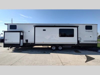 2025 Forest River RV Wildwood Grand Lodge - Photo 12