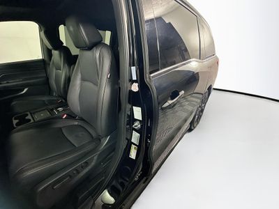 2025 Honda Odyssey - Photo 12