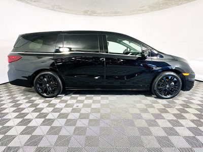2025 Honda Odyssey - Photo 2