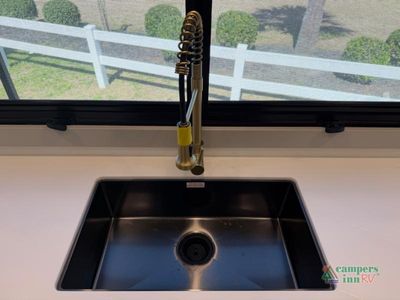2026 Brinkley Model Z — photo 17 view