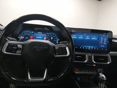 2024 Ford Mustang - Photo 12