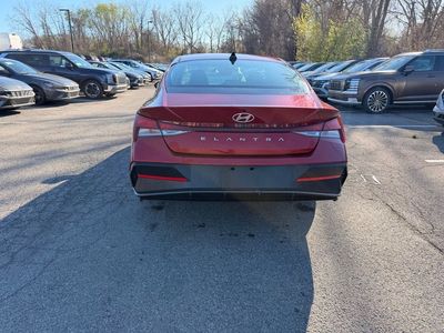2024 Hyundai Elantra SEL - Photo 6