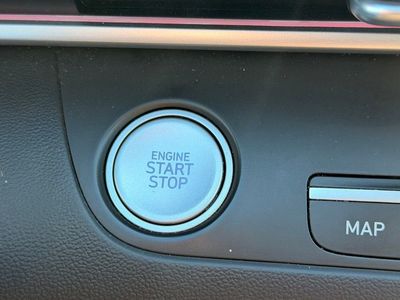 2024 Hyundai Elantra SEL - Photo 18