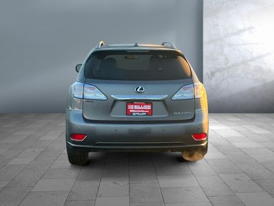 2012 Lexus RX 450h — detail view