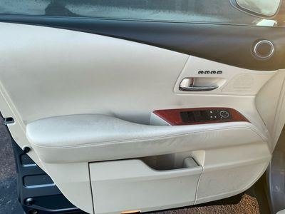 2012 Lexus RX 450h — photo 15 view