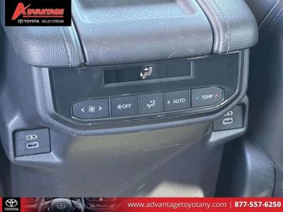 2024 Toyota Grand Highlander - Photo 17