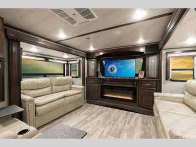 2020 Grand Design Solitude - Photo 4