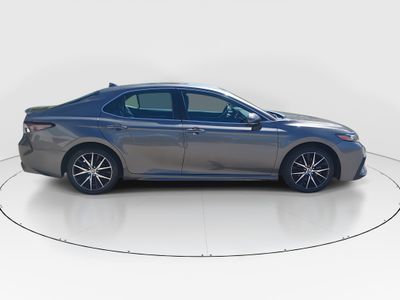 2024 Toyota Camry - Photo 8