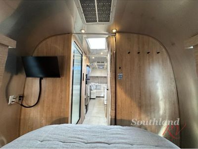 2022 Airstream Pottery Barn Special Edition - Photo 18