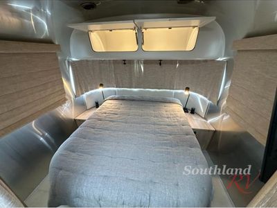 2022 Airstream Pottery Barn Special Edition - Photo 17