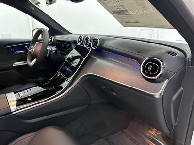 2026 Mercedes-Benz GLC — photo 26 view
