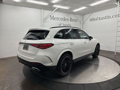 2026 Mercedes-Benz GLC — photo 7 view