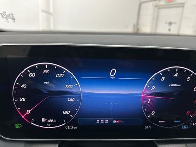 2026 Mercedes-Benz GLC — photo 12 view