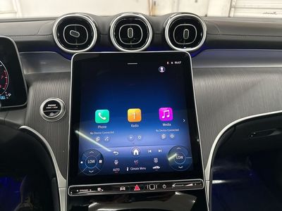 2026 Mercedes-Benz GLC — photo 13 view