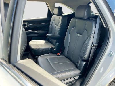 2024 Kia Sorento — photo 25 view