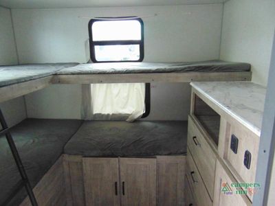 2023 Forest River RV Surveyor - Photo 19