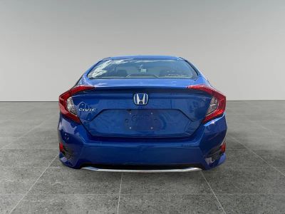 2019 Honda Civic — interior view