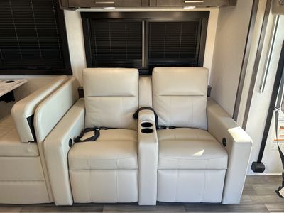 2026 Jayco Precept - Photo 32