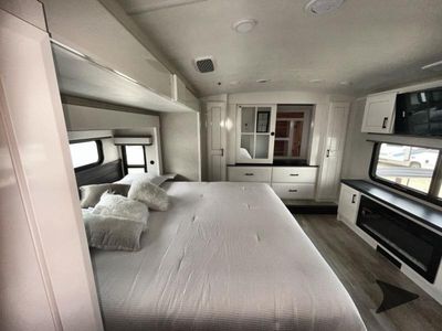 2026 Jayco Pinnacle - Photo 23