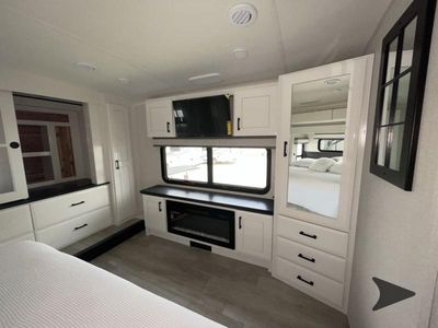2026 Jayco Pinnacle - Photo 24