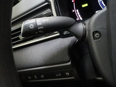 2025 Toyota Camry FWD - Photo 24