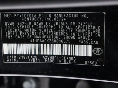 2025 Toyota Camry FWD - Photo 42