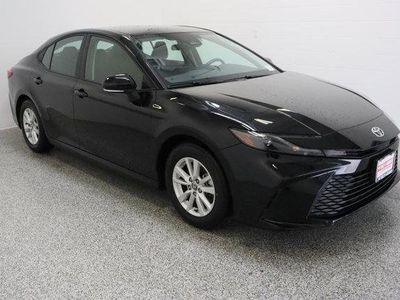 2025 Toyota Camry FWD - Photo 4