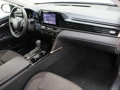 2025 Toyota Camry FWD - Photo 37