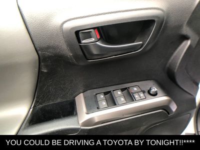2022 Toyota Tacoma - Photo 18