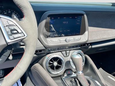 2023 Chevrolet Camaro — photo 14 view