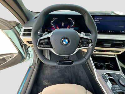 2026 BMW 4 Series — photo 17 view