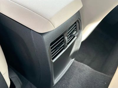 2026 BMW 4 Series — photo 19 view