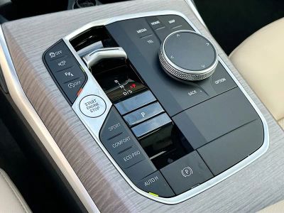 2026 BMW 4 Series — photo 14 view