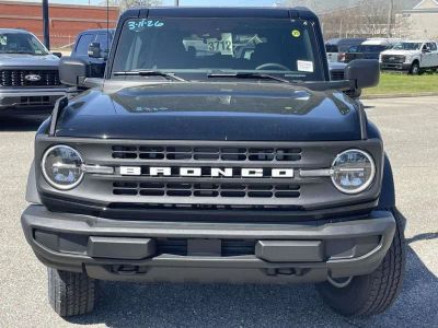 2026 Ford Bronco — photo 8 view