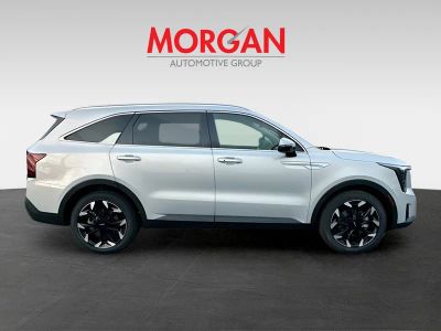 2026 Kia Sorento — photo 8 view
