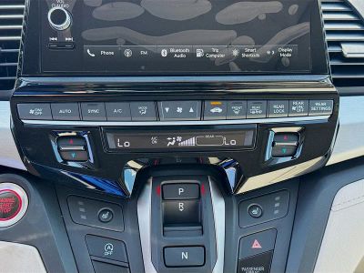 2026 Honda Odyssey — photo 14 view