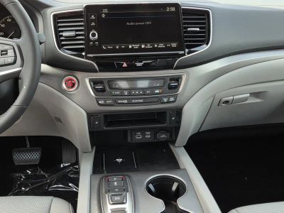 2026 Honda Ridgeline - Photo 10
