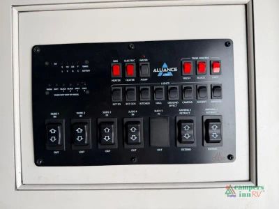2024 Alliance RV Paradigm — photo 40 view