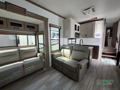 2024 Alliance RV Paradigm — photo 13 view