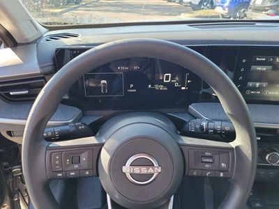2025 Nissan Kicks - Photo 18