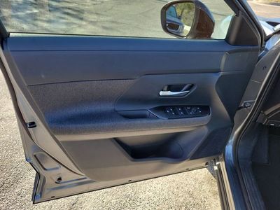 2025 Nissan Kicks - Photo 10