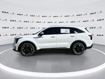 2026 Kia Sorento — photo 9 view