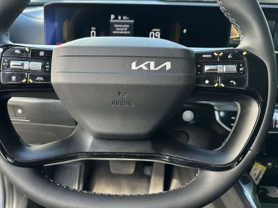 2026 Kia Sorento — photo 13 view