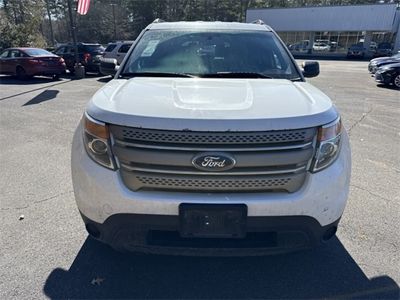 2015 Ford Explorer - Photo 2