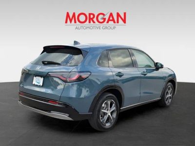 2024 Honda HR-V — engine compartment view