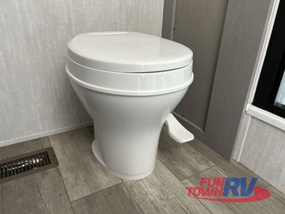 2025 Coachmen RV Clipper 6K Series - Photo 30